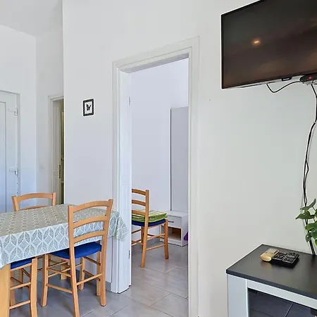 Ivan-4 By Interhome Appartamento Maslenica