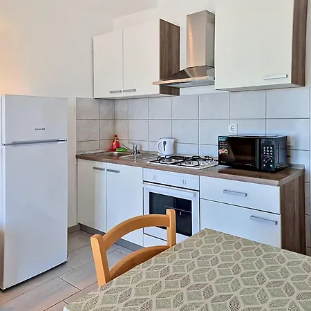Appartamento Ivan-4 By Interhome Maslenica